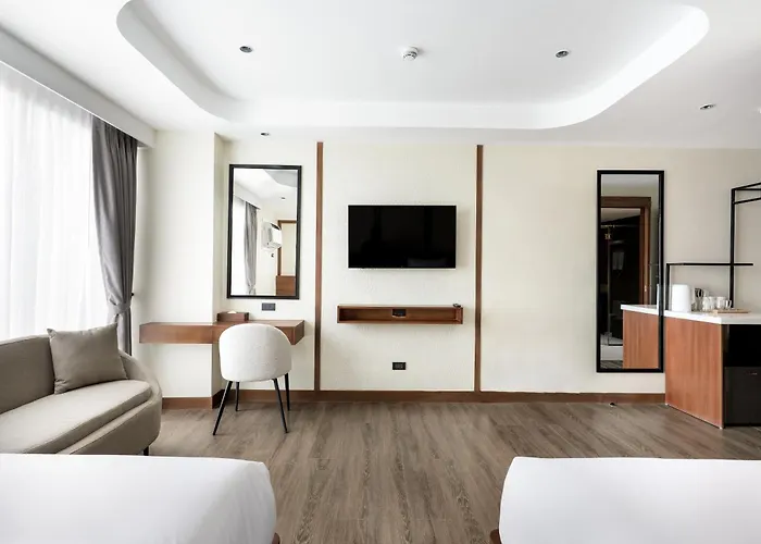 Onetree Plaza 4* 宿务