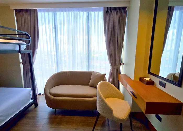 Onetree Plaza 4*