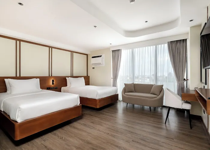 Onetree Plaza 4* Cebu