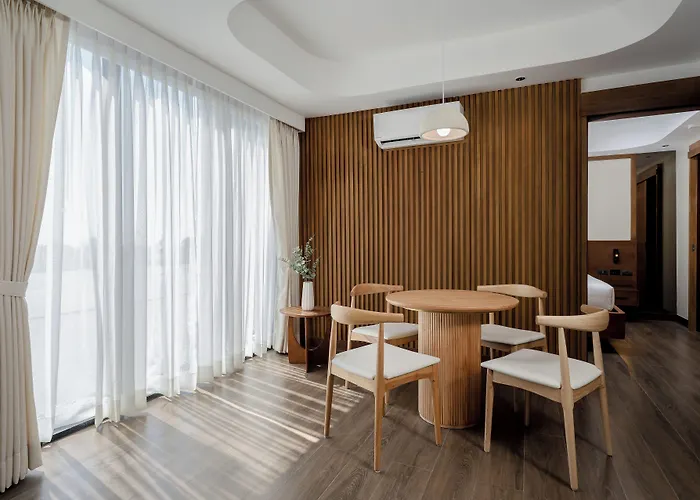 Onetree Plaza 4*