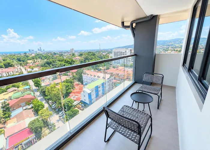 Onetree Plaza 4* Cebu